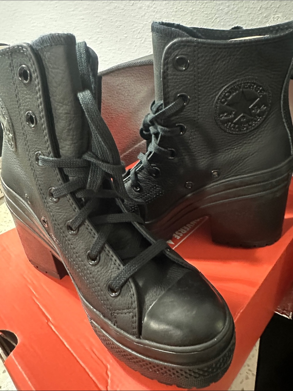 Converse Women’s Black Chunky Lace-Up Platform Boots
